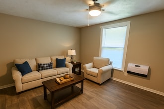 Building Photo - 209 E Webster St