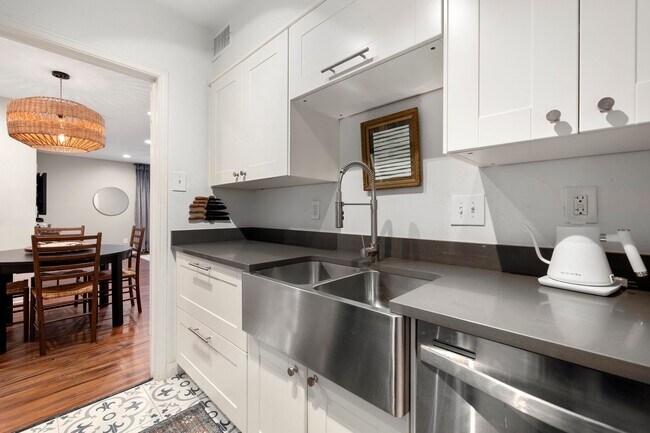 Foto del edificio - 1809 Stoney Brook Dr