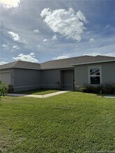 Building Photo - 3150 SW Centamino St