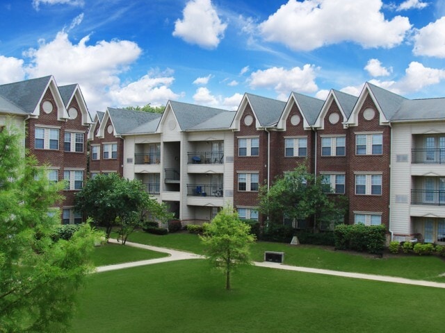 Foto del edificio - MidTown Apartments