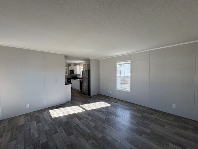 Foto del edificio - 342 Basket Branch