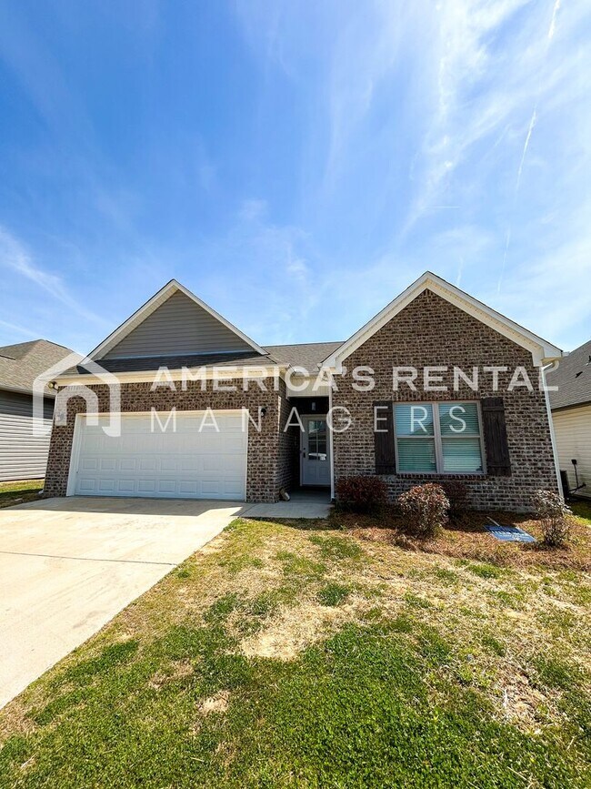 Foto del edificio - MOVE IN SPECIAL!!! - Roomy Home for Rent in Cullman, AL…6 Foot Privacy Fence. AVAILABLE NOW!! - S...