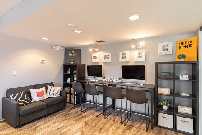 Casa club de Oxford-West-Oxford-OH (1) - Oxford West
