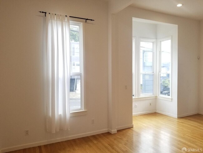 Building Photo - 4367 17th St