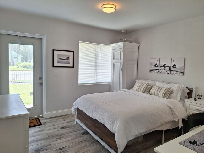Building Photo - NSB FURNISHED EFFICIENCY UNIT-ALL UTILITIE...
