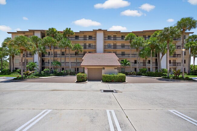 Building Photo - 401 Ocean Bluffs Blvd