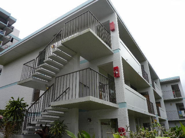 Foto del edificio - 45-535-535 Luluku Rd