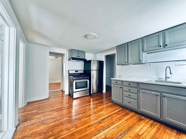 Photo - 175 Bradley St Apartment