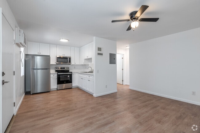 2BR, 1BA - 640SF - Living Room - Parkhill Apts