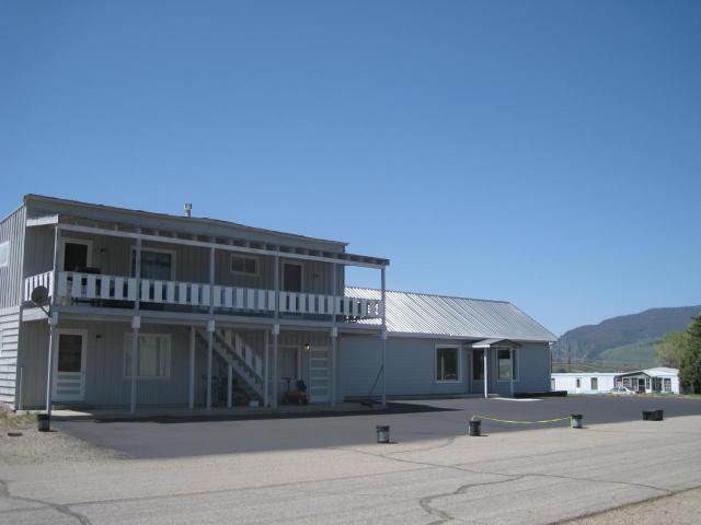 Primary Photo - 202 Grand Ave