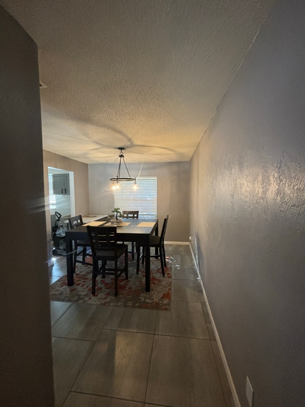 Foto del edificio - 1317 N Shangri-La Dr