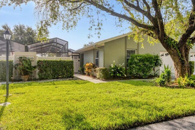 Foto del edificio - 4134 Center Pointe Cir