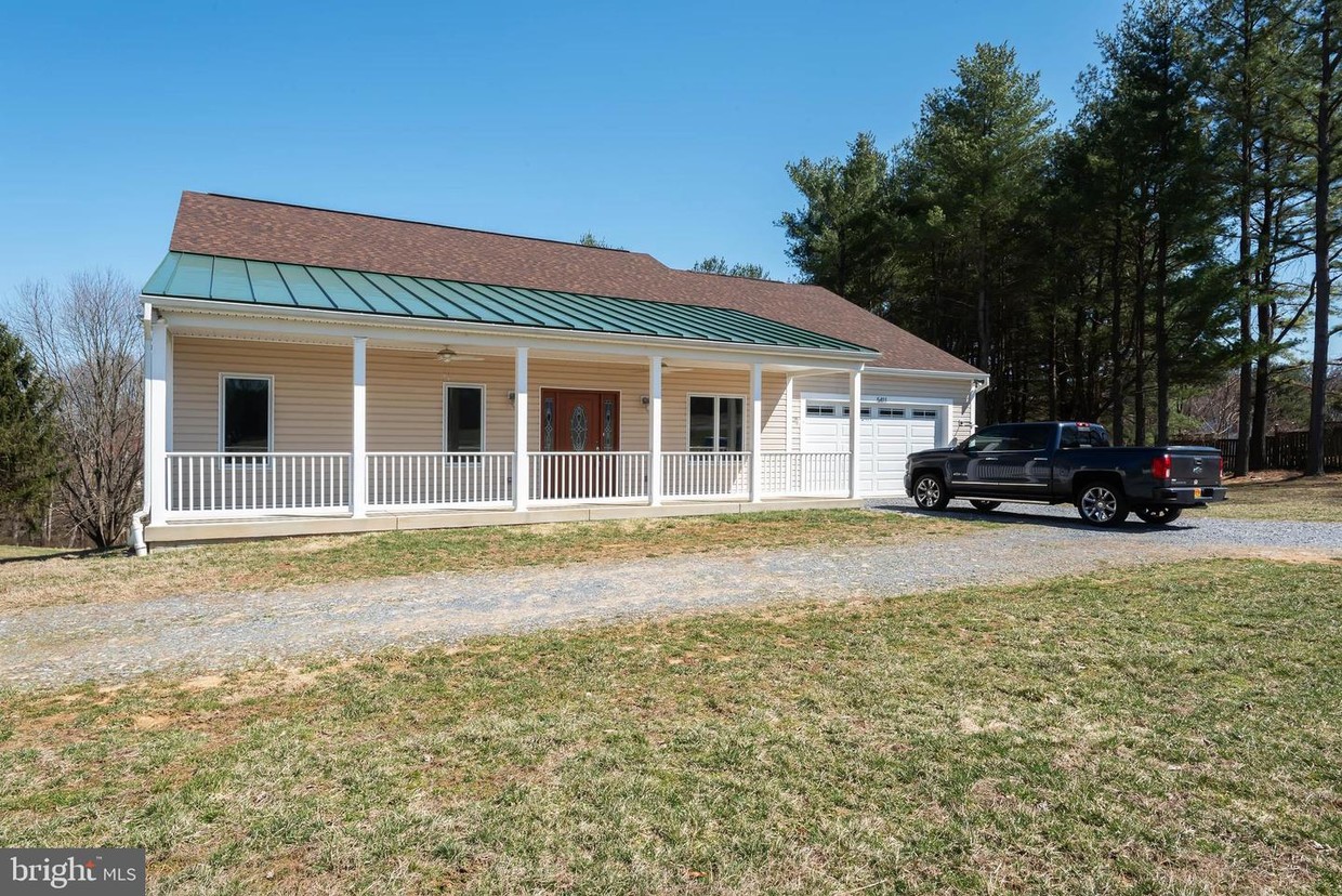 Primary Photo - 5411 Linton Rd