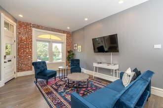Building Photo - 4154 Chouteau Ave