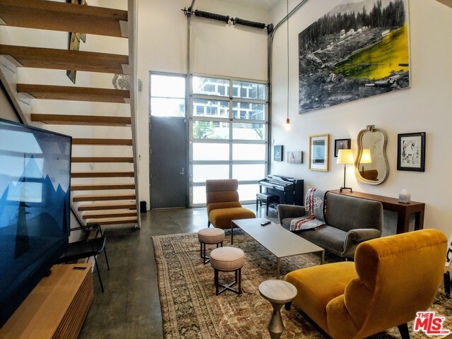 Foto del edificio - 1523 Gordon St
