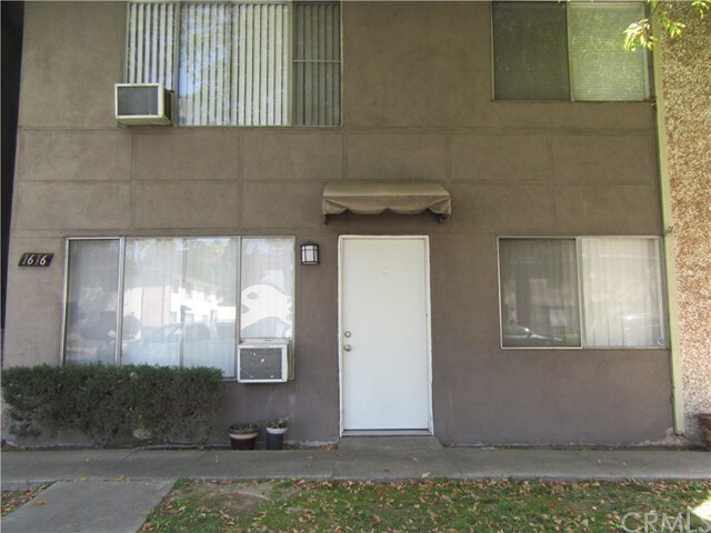 Building Photo - 1616 Picadilly Way