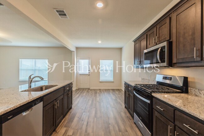 Foto del edificio - 10820 Gray Mare Dr