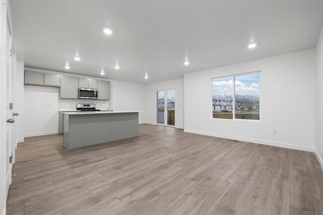 Foto del edificio - 282 Tack Ln