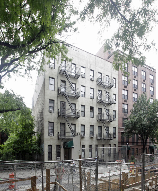 Building Photo - 444 W 48th St