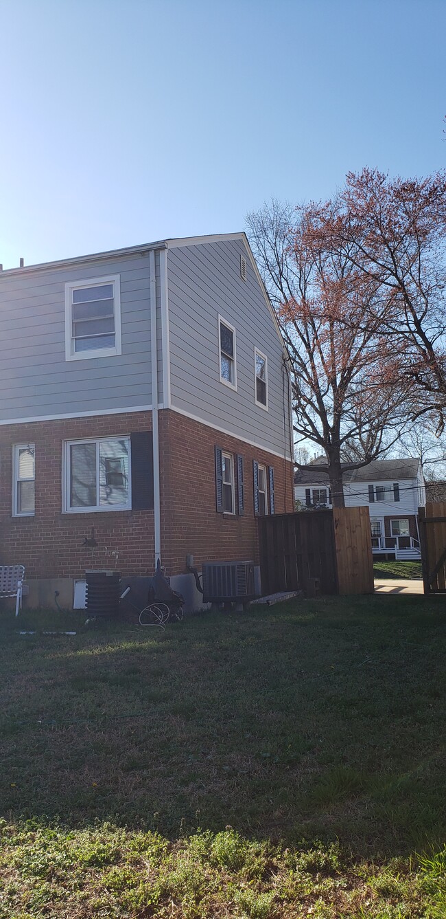 Back of Townhouse - 5651 Fenwick Drive