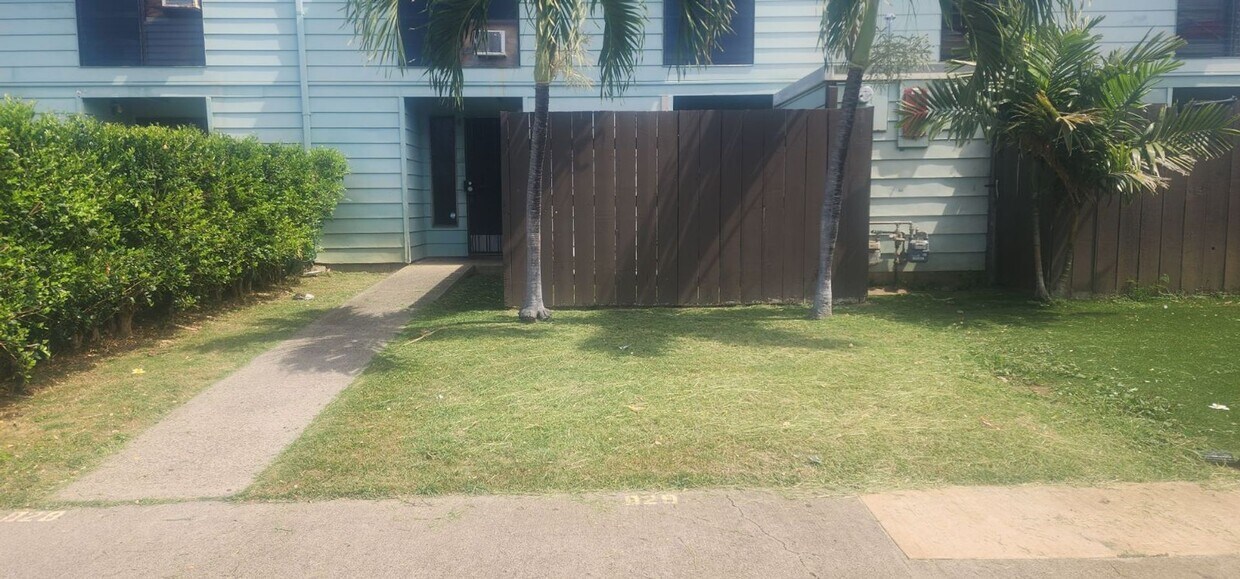 Primary Photo - Puu Heleakala 4 Bedroom/1.5 Townhome
