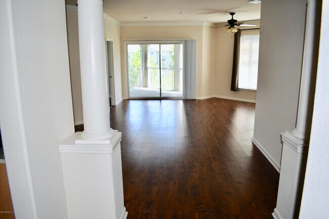 Foto del edificio - 5617 Bowden Rd