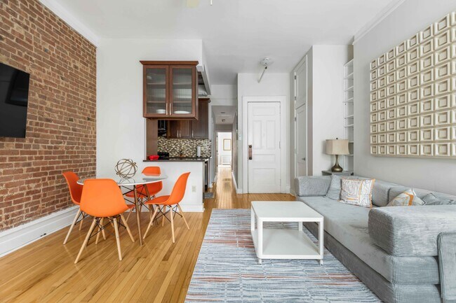 Foto del edificio - 130 W 81st St