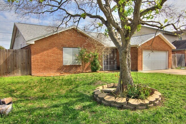 Foto del edificio - 7125 Laramie Ln