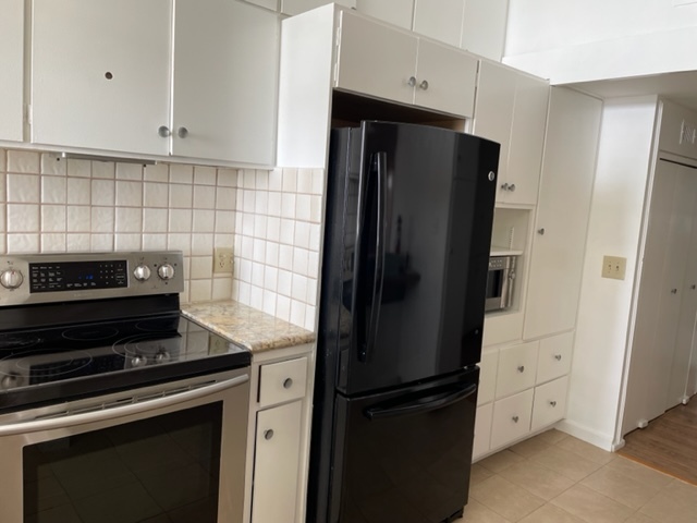 Building Photo - 2112 La Canada Crest Dr