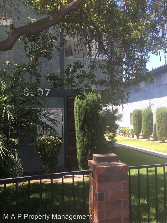 Foto del edificio - 6507 Newlin Ave