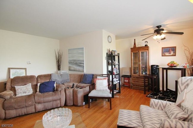 Building Photo - 1 bedroom in Paterson City NJ 07524
