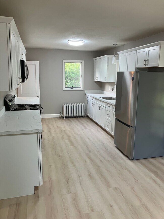 Foto del edificio - Charming, Classic 3 BR Brick Close to LeMoyne in Nice Neighborhood