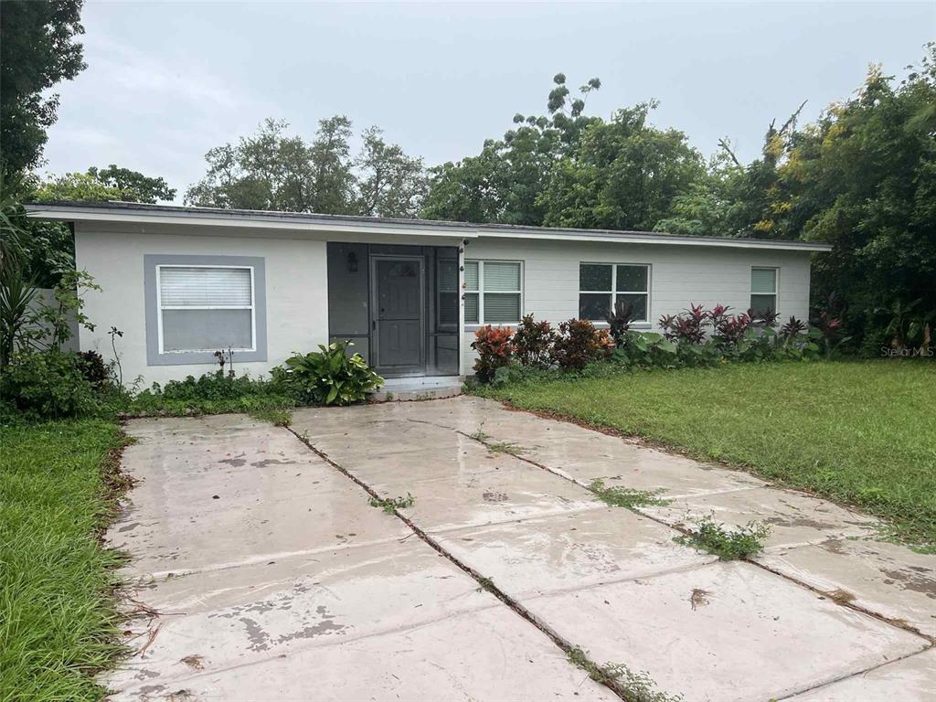 Foto principal - 4926 Stewart Ave