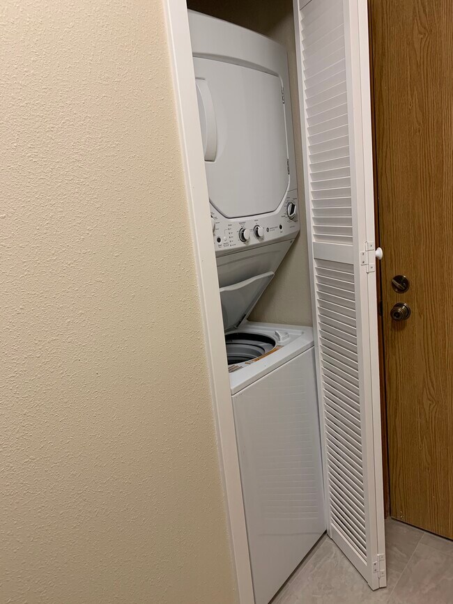 Rosecrest Apartments Apartments in Kirkland, WA