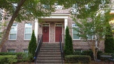 Building Photo - 4286 Baverton Dr