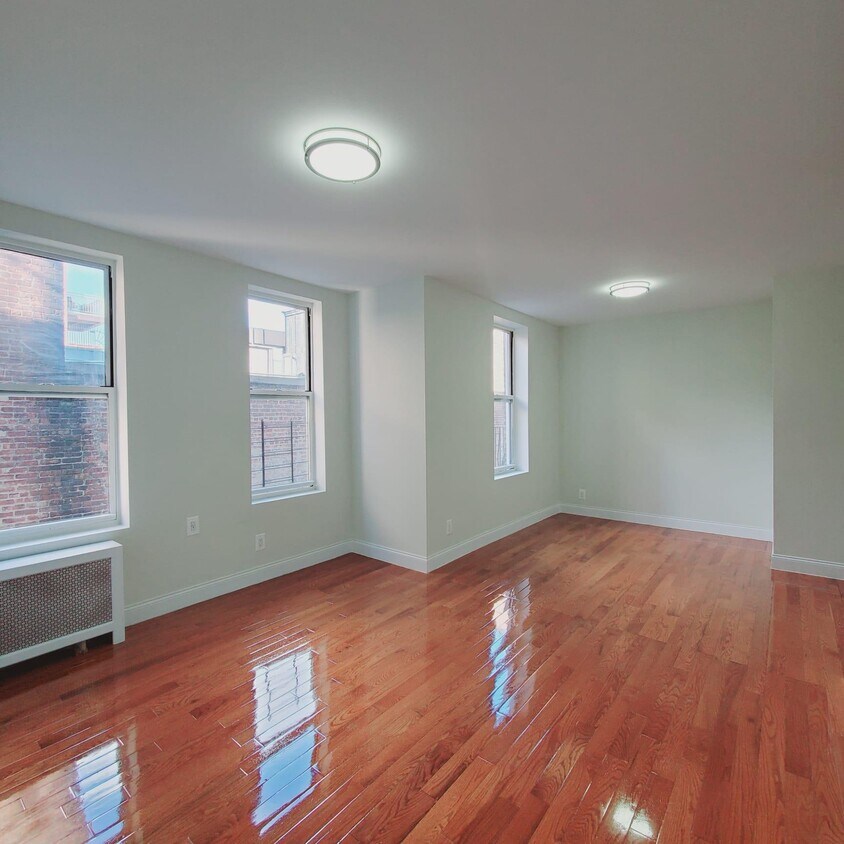 201 W 115th St Unit 55F, New York, NY 10026 Room for Rent in New