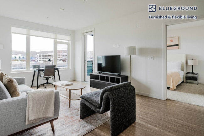 Building Photo - 650 E Capitol Ave