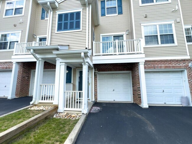 Building Photo - 942 Nittany Court