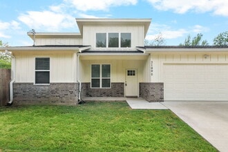 Building Photo - 2100 McFerrin Ave