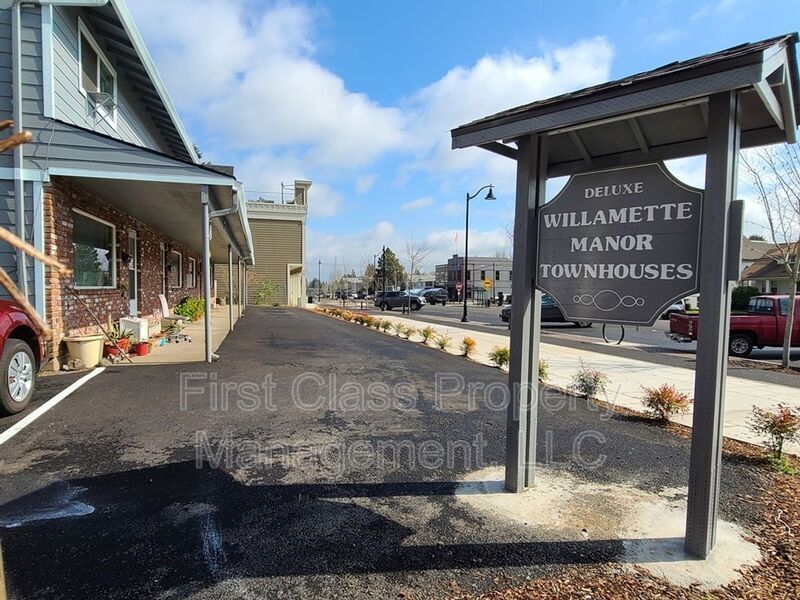 1669 Dollar St, West Linn, OR 97068 Townhome Rentals in West Linn OR