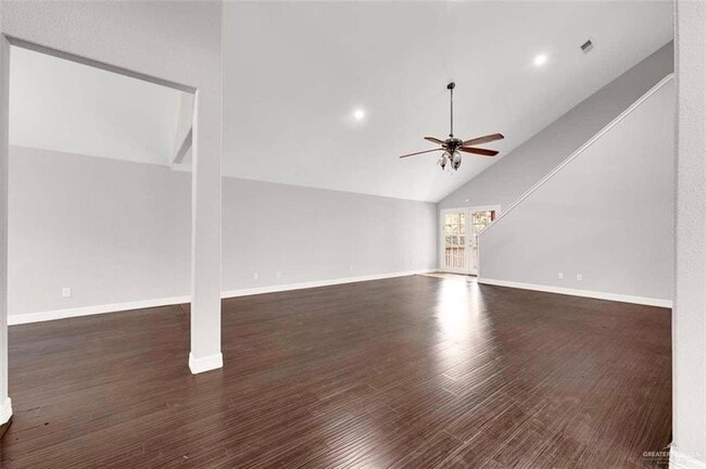 Building Photo - 16 Cimarron Dr