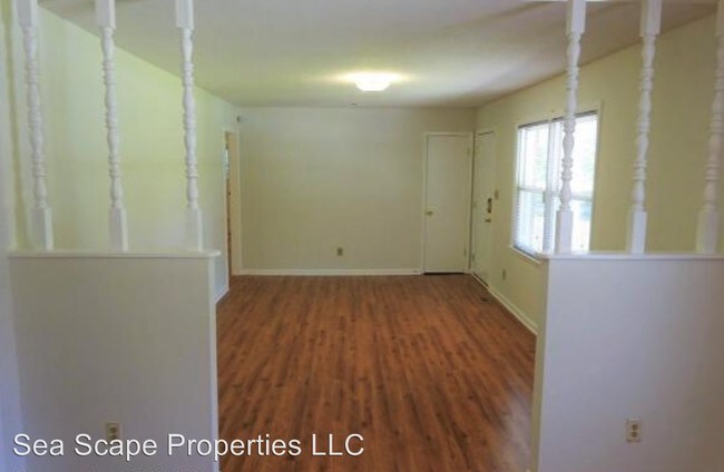 Building Photo - 8434 King Rd