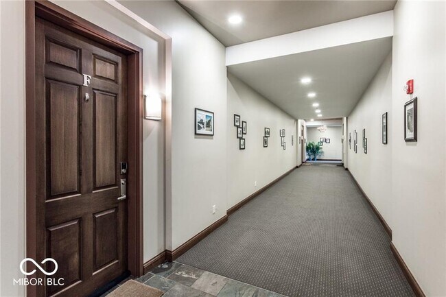 Foto del edificio - 1529 Alabama St