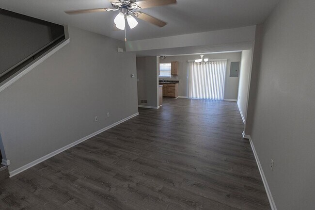 Building Photo - 4012-4014 Arctic Fox Dr.