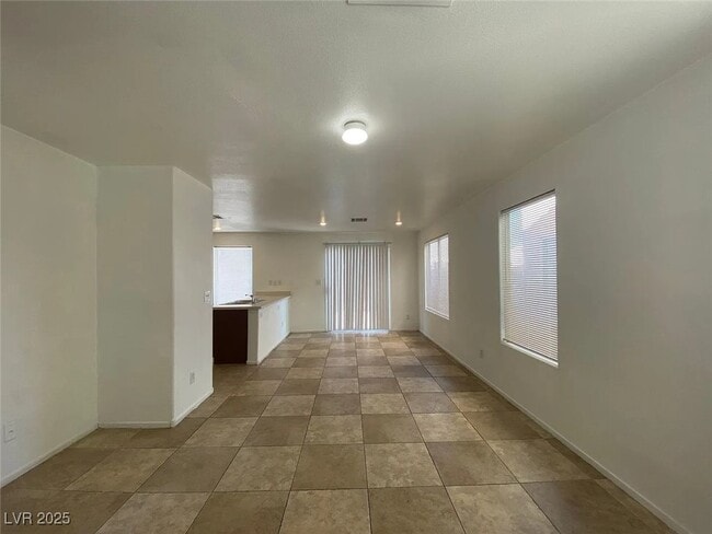Building Photo - 6062 St Petersburg Dr