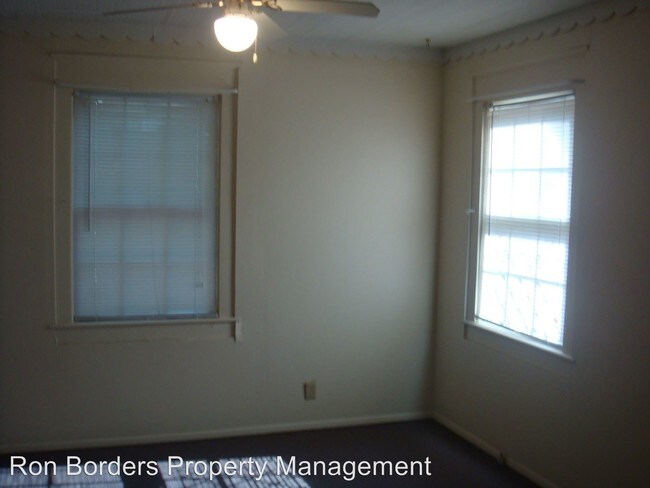 Building Photo - 1401 Williams St