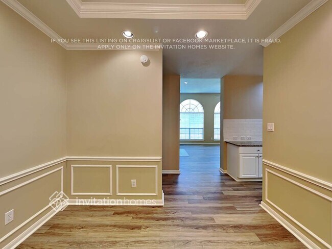 Foto del edificio - 3831 Princeton Park Ct