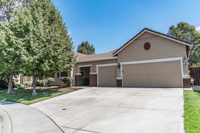 Building Photo - 9560 Nicole Ln