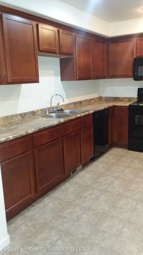 Building Photo - 3 br, 2.5 bath House - 3900 Fire Walker Trail