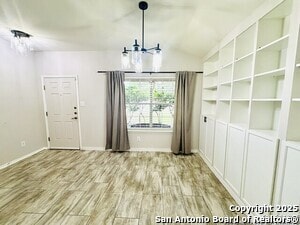 Building Photo - 7226 Comet Manor